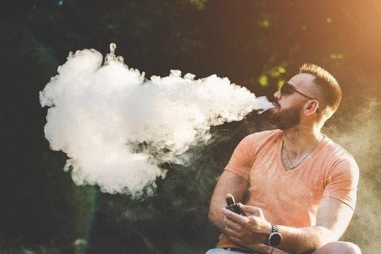 Vape Trends und Tipps zur Auswahl der besten e zigaretten base 50/50 für Vape Fans