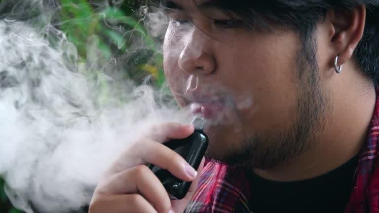 IBVAPE Praxistest IBVAPE einweg e-zigarette mit nikotin 1000 züge – Schnellguide zu Geschmack, Nikotingehalt und Haltbarkeit