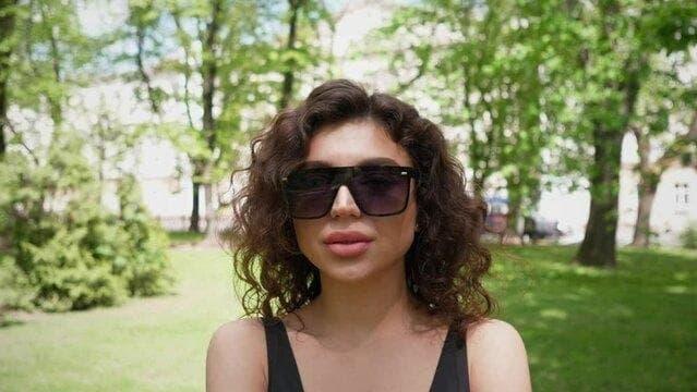 E-Sigara präsentiert die einweg e zigarette 20000 züge im Praxistest – Leistung, Akku und Geschmack im Check