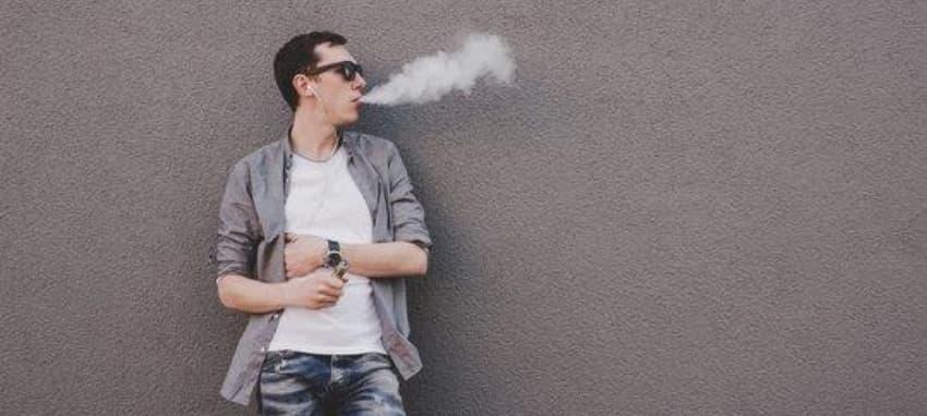 best e cigarette und basis liquid für e-zigarette im Vergleich – Ratgeber, Auswahlkriterien und Sicherheitstipps